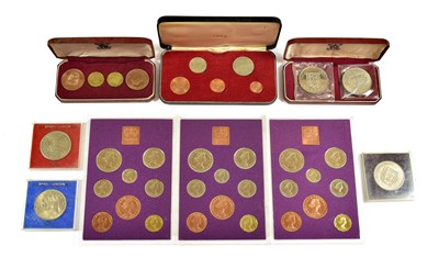 Lot 2134 - 3 x UK Proof Sets 1970, each 8 coins halfpenny...
