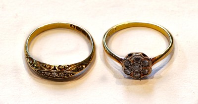 Lot 224 - An 18 carat gold diamond five stone ring,...