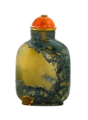 Lot 104 - A Chinese Dendritic Agate Snuff Bottle, 19th...