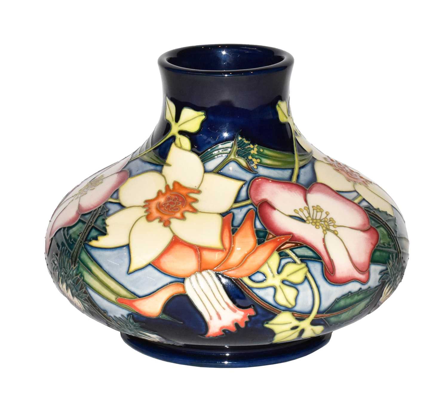 Lot 263 A modern Moorcroft Golden Jubilee pattern