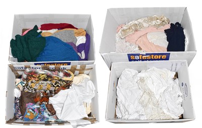 Lot 1079 - Assorted early 20th century white cotton...