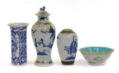 Lot 297 - ~ A quantity of Chinese and Japanese porcelain,...