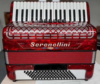 Lot 54 - Serenellini Accordion