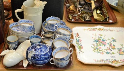 Lot 162 - Three 18th century cups, 19th century blue and white tea wares, Wedgwood tea pot, Royal...