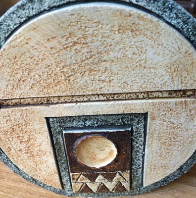 Lot 91 - A Troika pottery wheel vase by Louise Jinks,...