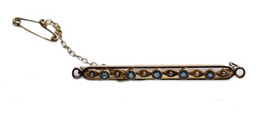 Lot 157 - An aquamarine and split pearl bar brooch, five...