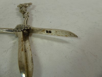 Lot 2037 - A Pair of Victorian Silver Grape-Scissors