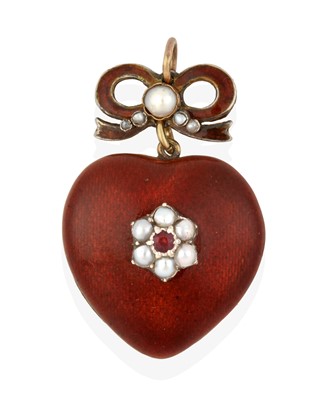 Lot 2289 - An Edwardian Enamel Heart Pendant