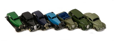 Lot 2261 - Dinky Early Post-War Vehicles