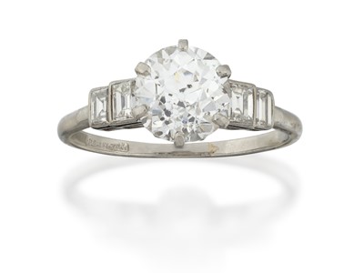 Lot 2347 - A Diamond Ring