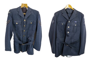 Lot 3124 - A Post-1953 RAF No.1 Dress Man's Uniform, to a...