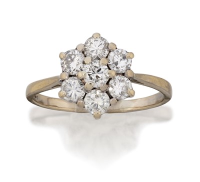 Lot 2006 - A Diamond Cluster Ring