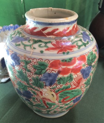 Lot 89 - A Chinese Wucai Porcelain Jar, mid 17th...