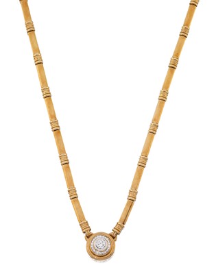 Lot 2246 - A Diamond Necklace