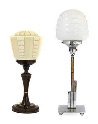 Lot 96 - An Art Deco Bakelite Table Lamp, shaped column...