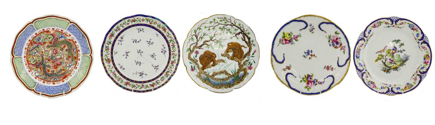Lot 111 - A Sèvres Porcelain Plate, date code for 1767,...