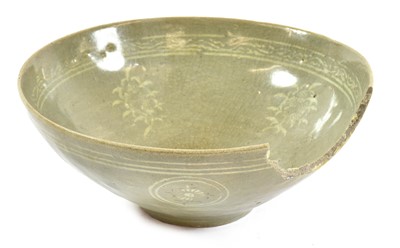 Lot 118 - A Korean Slip-Inlaid Celadon Bowl, probably...