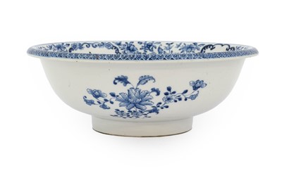 Lot 3 - A Chinese Porcelain Basin, Qianlong, painted...