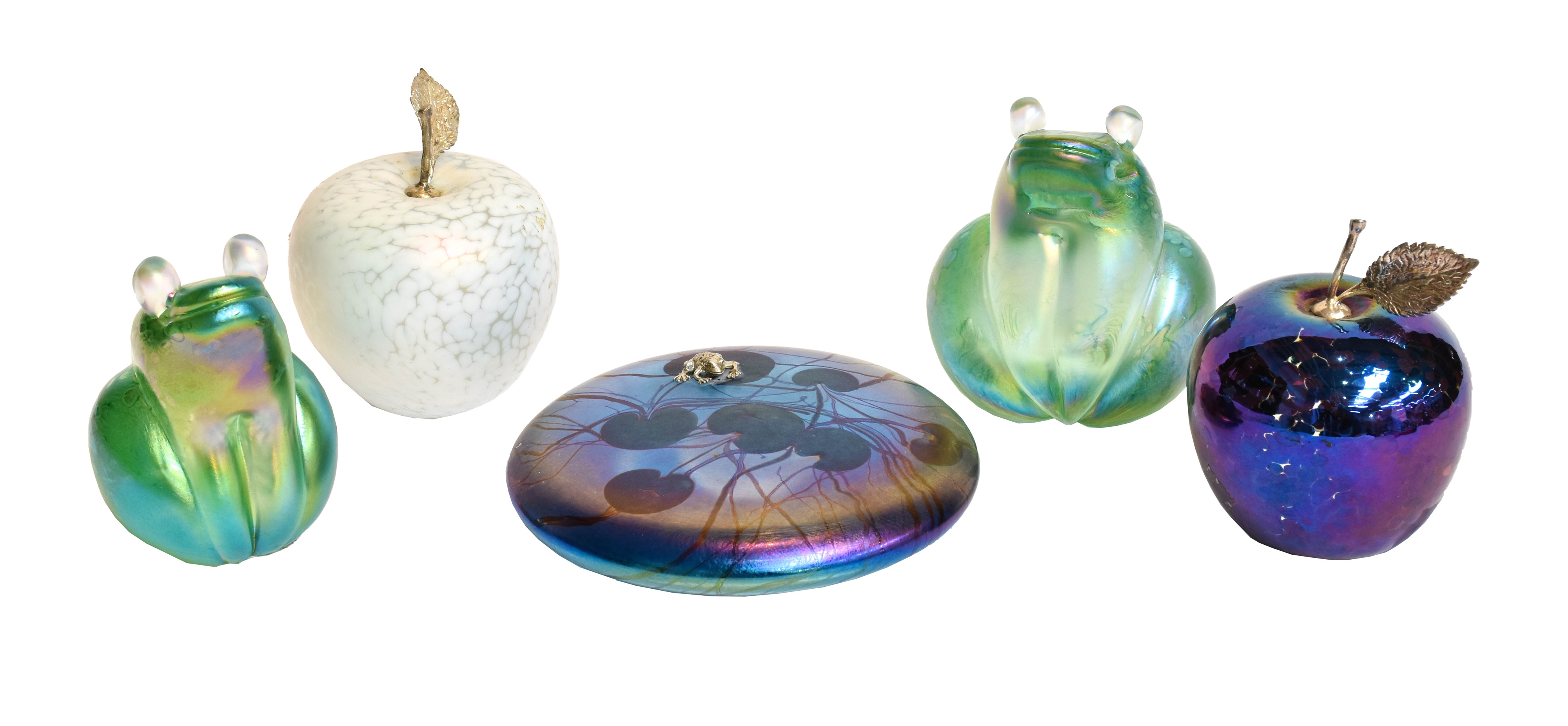 Lot 95 - Five John Ditchfield glass paperweights