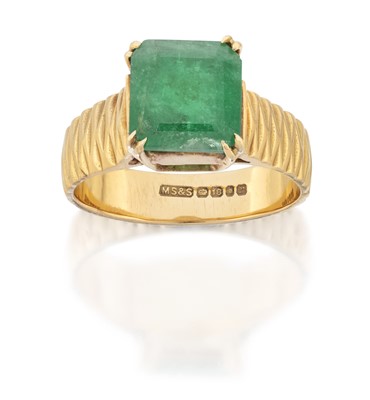 Lot 70 - An 18 Carat Gold Emerald Ring, the emerald-cut...