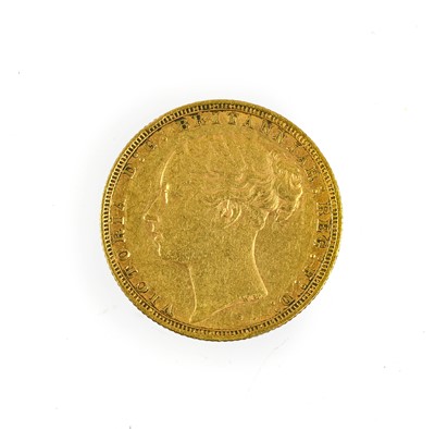 Lot 233 - Victoria, Sovereign 1881S, Sydney Mint, obv....