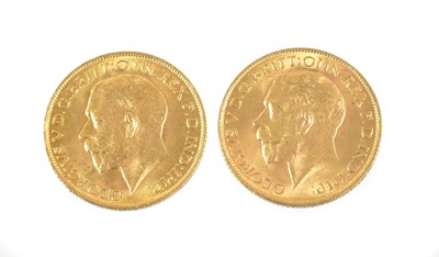 Lot 256 - 2 x George V, Sovereigns 1911 and 1914, obv....