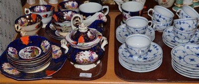 Lot 3 - A Royal Copenhagen onion pattern tea service comprising eight saucers, nine side plates and...