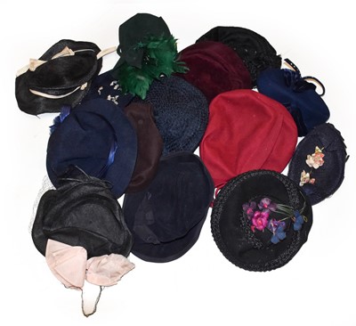 Lot 2206 - Assorted Circa 1930-50s Ladies Hats,...