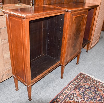 Lot 1244 - An Edwardian satinwood crossbanded mahogany...