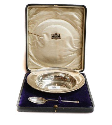 Lot 96 - A Cased George V Silver Bowl and Spoon, by...