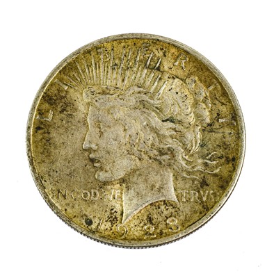 Lot 171 - 2 x Victoria, Crowns 1888 and 1897, obv....