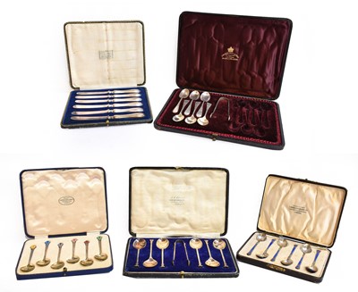Lot 159 - A collection of assorted cased items of silver...
