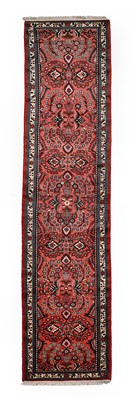 Lot 568 - Saroukh Runner, West Iran, late 20th century...