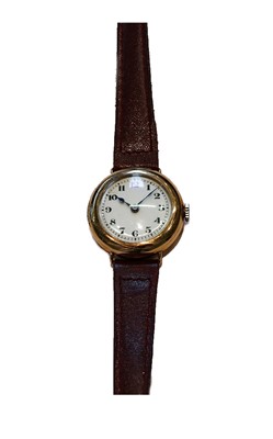 Lot 228 - A lady's 9 carat gold enamel dial wristwatch,...