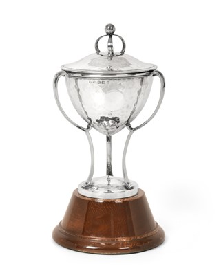 Lot 2133 - An Edward VII Silver Cup and Cover