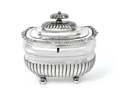 Lot 2015 - A George III Silver Tea-Caddy