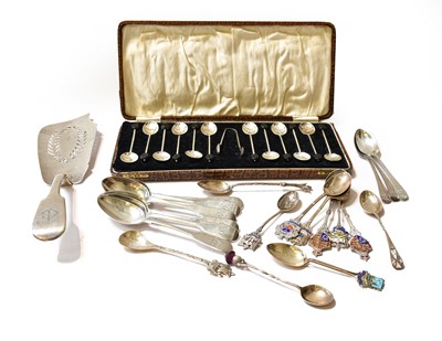 Lot 16 - A collection of assorted silver flatware,...