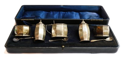 Lot 98 - A collection of assorted silver, including: a...