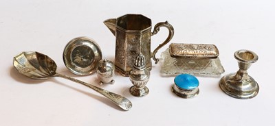 Lot 98 - A collection of assorted silver, including: a...