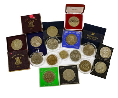 Lot 423 - Mixed Elizabeth II Commemorative Coins,...