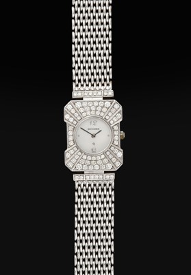 Lot 2194 - Bucherer: A Lady's 18 Carat White Gold Diamond Set Wristwatch
