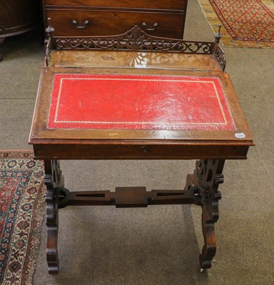 Lot 1347 - A late 19th/early 20th century mahogany...