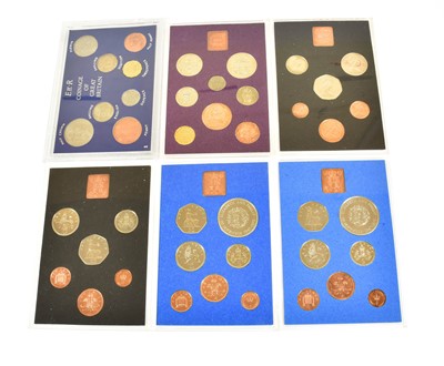 Lot 399 - ♦29 x UK Specimen Year Sets, including: 1923 6-...