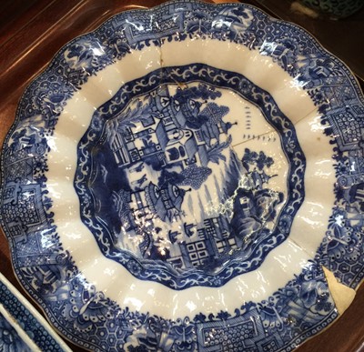 Lot 1 - Eighteenth century and later Chinese export...