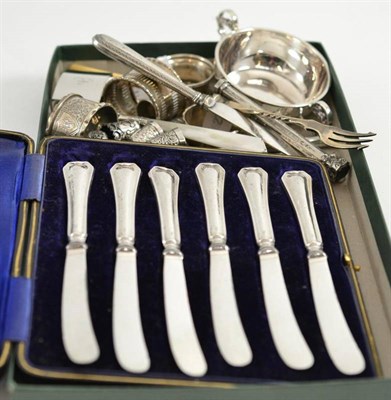 Lot 211 - Small silver two handled dish, five napkin rings, vesta, fruit knife, pencil, thimbles...