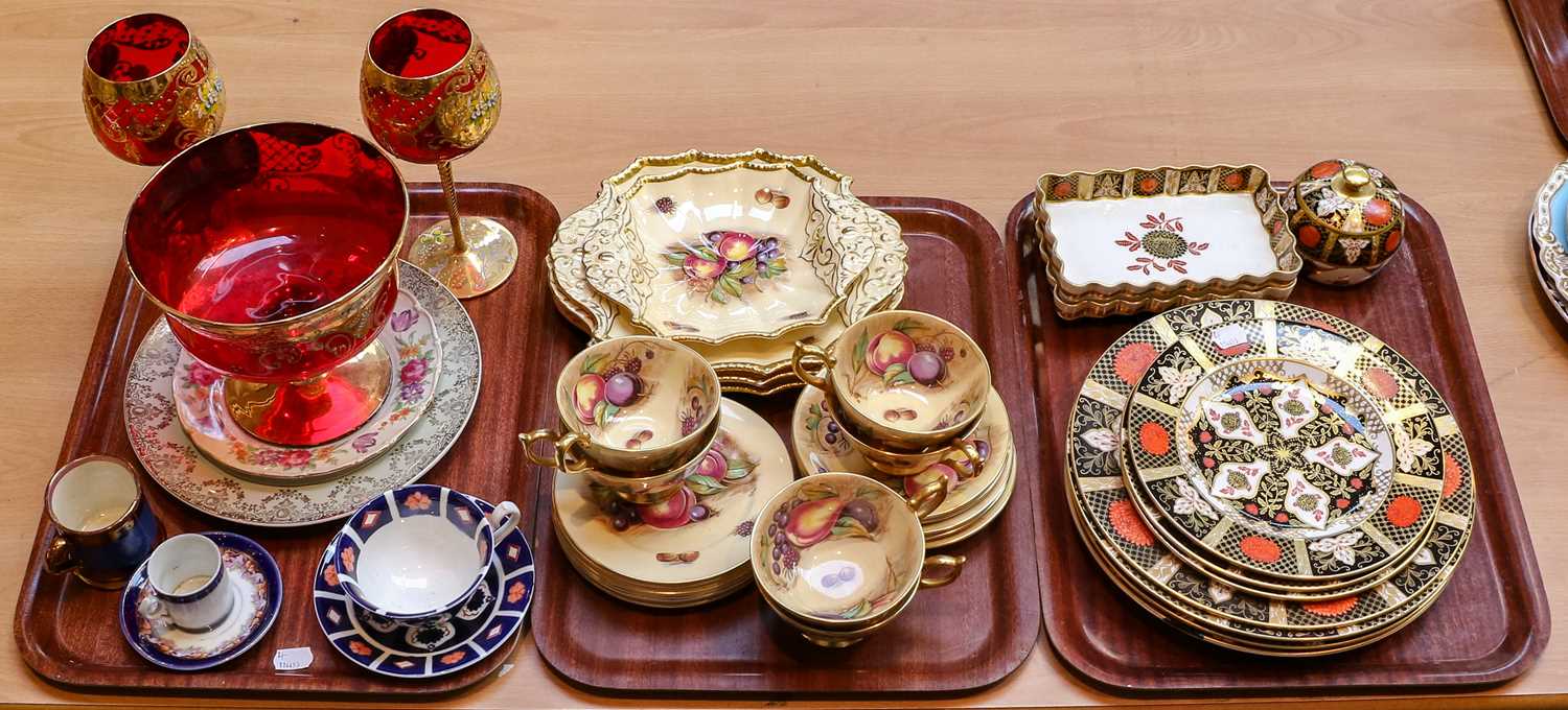 Lot 29 - Aynsley 'Orchard Gold' tea wares comprising...