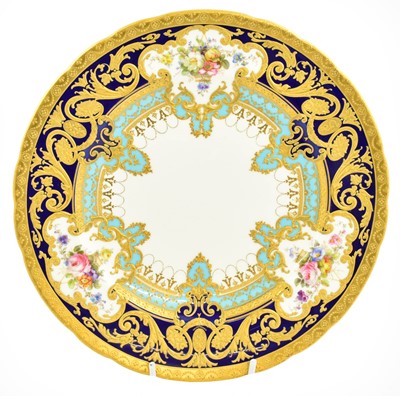 Lot 254 - A Royal Crown Derby Porcelain Dinner Plate, en...