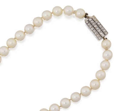 Lot 2269 - A Cultured Pearl Necklace, with a Diamond Clasp