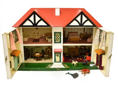 Lot 2260 - Circa 1930s Triang Dolls House, with double...