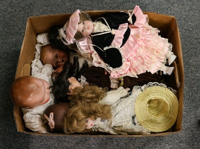 Lot 1278 - Assorted dolls comprising an AM baby doll,...